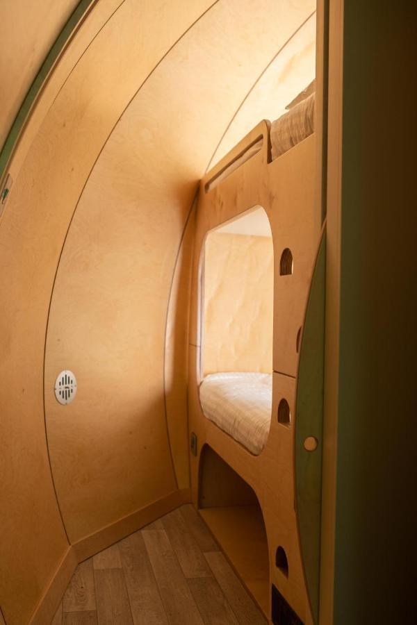 Hotel Glenarm Castle Ocean View Pods Exterior foto